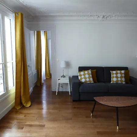 Bergere - Hotel *